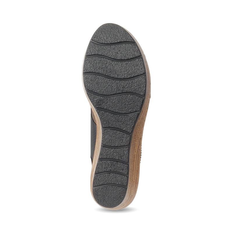 Studs Embellished slingback Wedge sandals