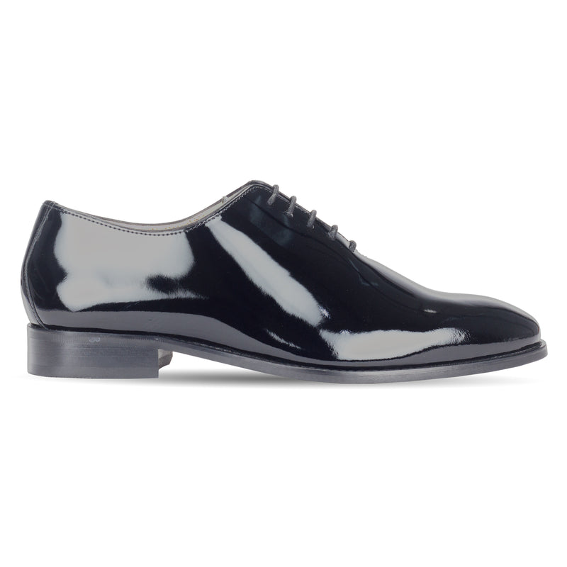 Explore the Belmont Leather Wholecut Oxford Shoe by Pavers England. Formal laced shoes for men perfect for mens shoes collection. Patent Black shoes. Buy now!