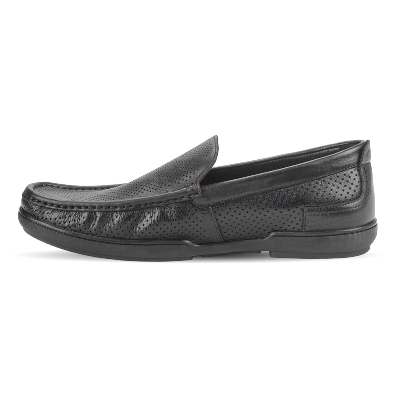 Discover the best loafers with the Men's Mono-Tone Leather Slip-On Loafer. Stylish, comfortable, and perfect for any occasion. Shop now!