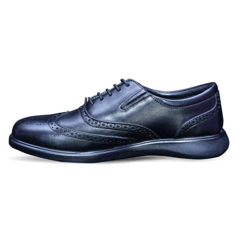 Shop Pavers shoes with the Men's Deep Cut Leather Lace-Up Padded Brogues. Stylish, comfortable, and perfect for any occasion. Shop now!