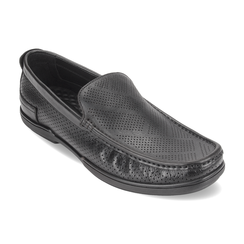 Discover the best loafers with the Men's Mono-Tone Leather Slip-On Loafer. Stylish, comfortable, and perfect for any occasion. Shop now!