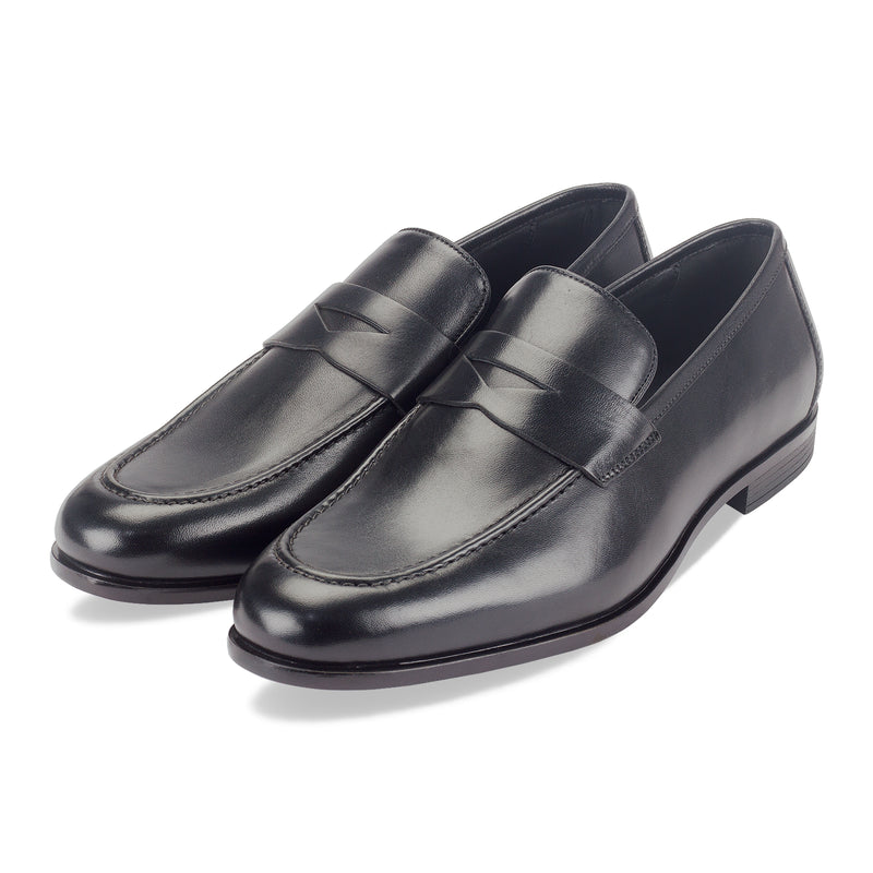 Shop the Lucien Gentry Formal Penny Loafer by Pavers England. These stylish leather loafer shoes are ideal formal loafers for men. Perfect mens shoes. Black shoes. Buy now!