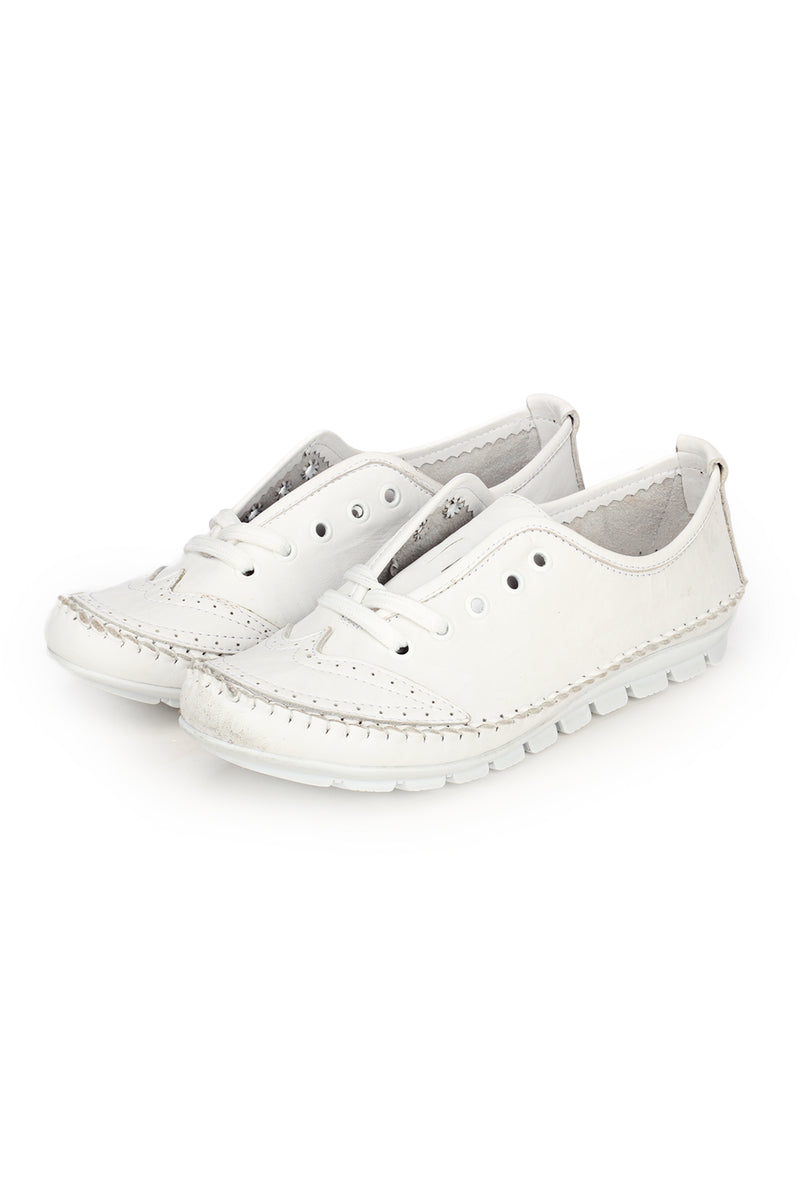 Women's Lace-up - White - Sneakers - Pavers England